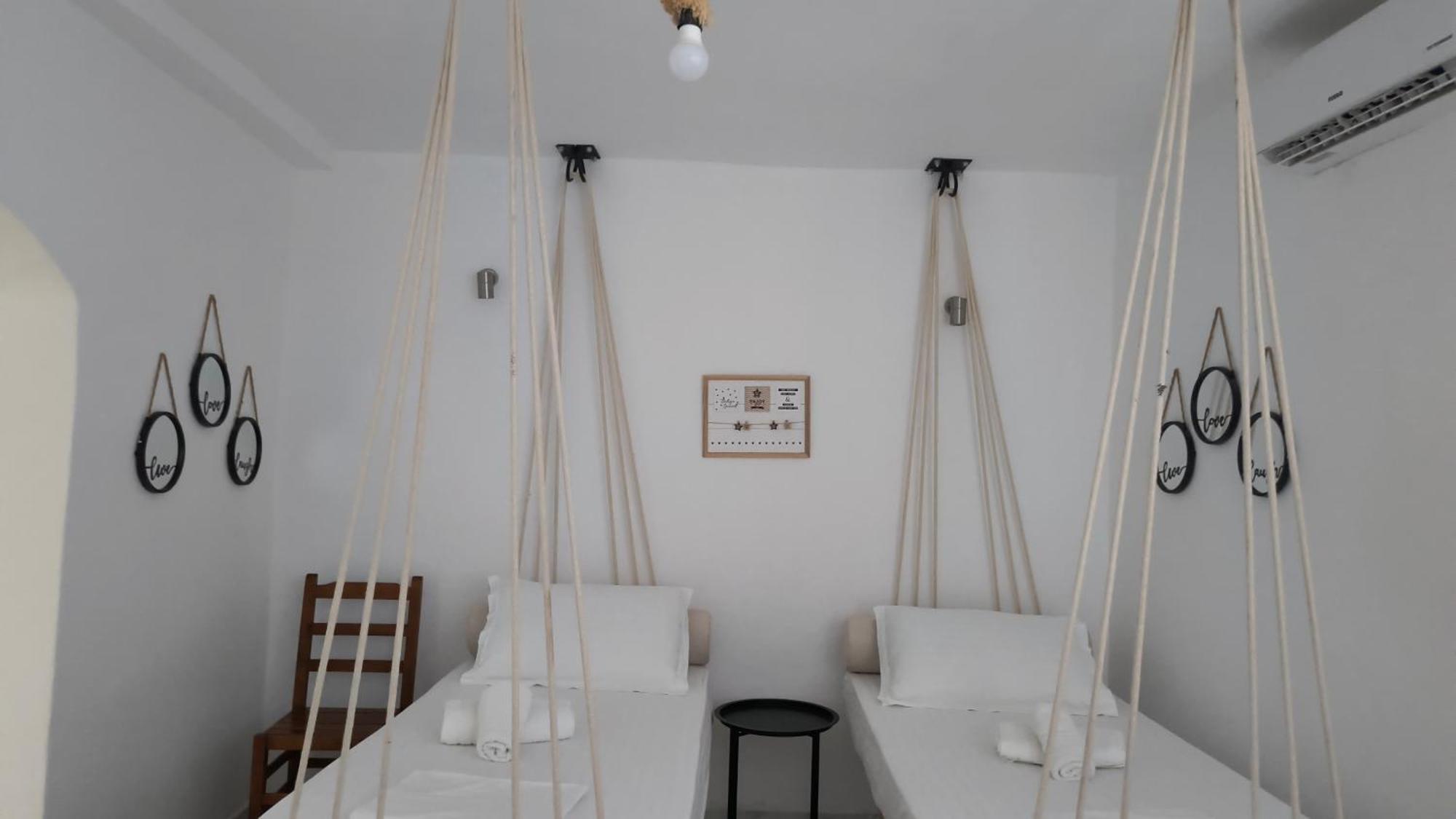 Polyxeni Apartments & Rooms Qeparo Extérieur photo