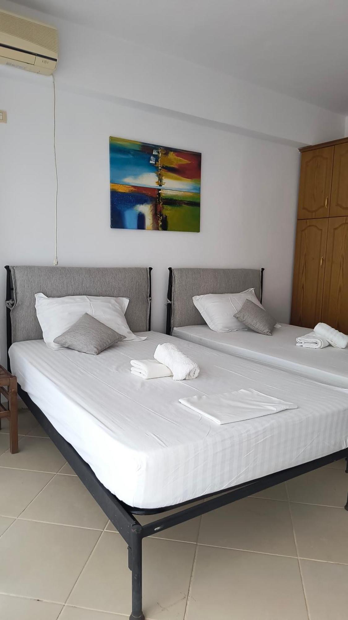 Polyxeni Apartments & Rooms Qeparo Extérieur photo