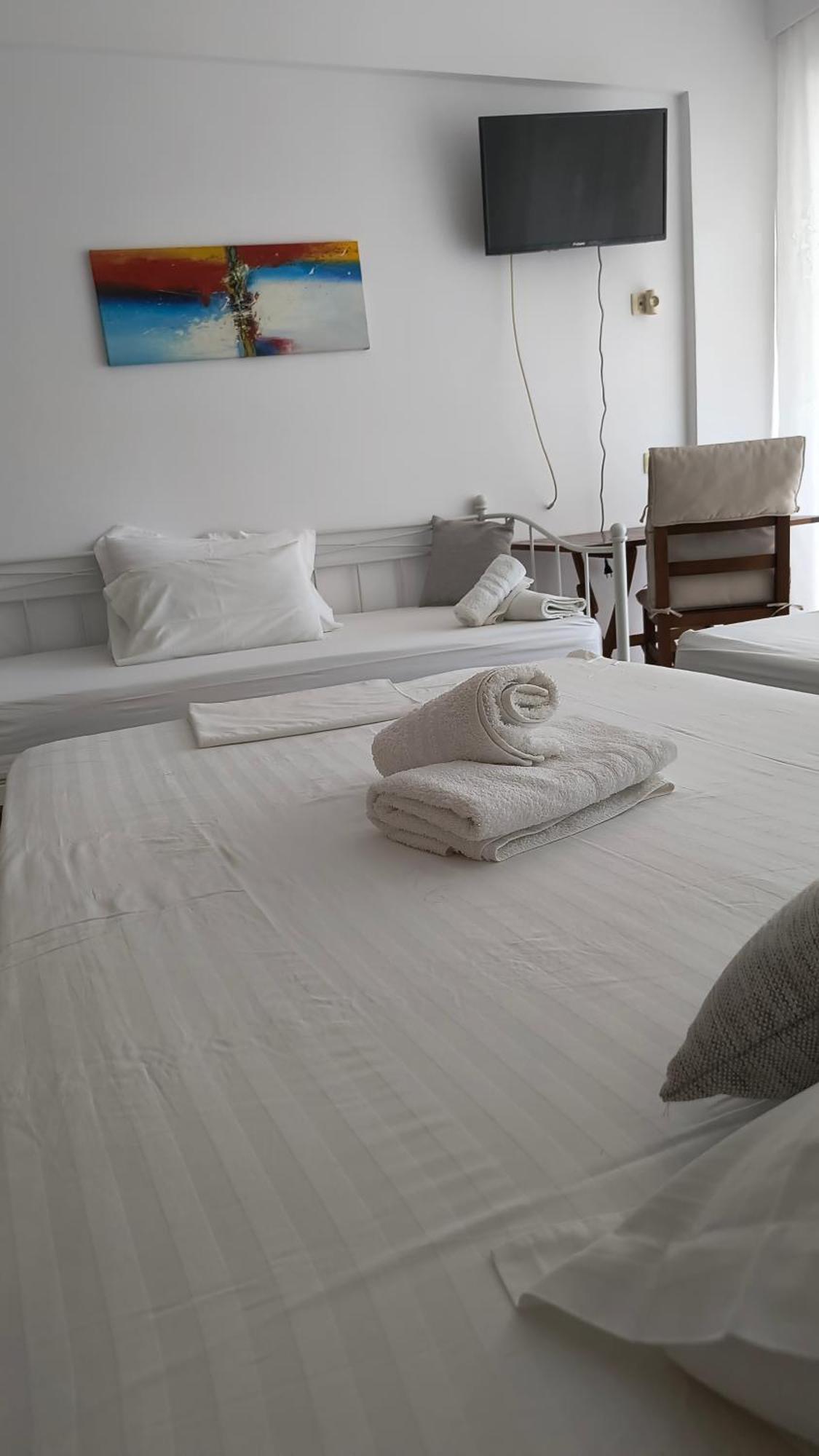 Polyxeni Apartments & Rooms Qeparo Extérieur photo