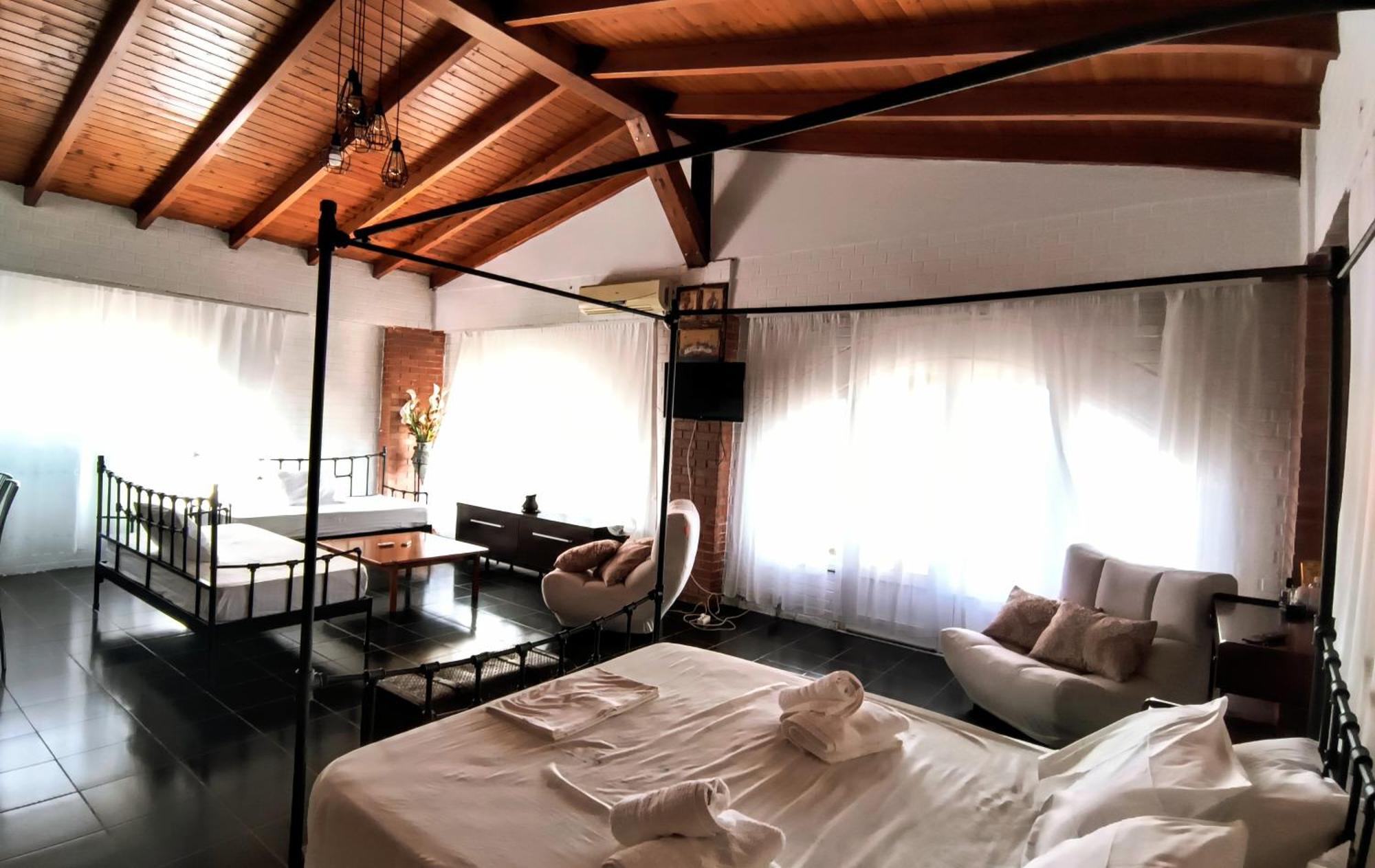 Polyxeni Apartments & Rooms Qeparo Extérieur photo