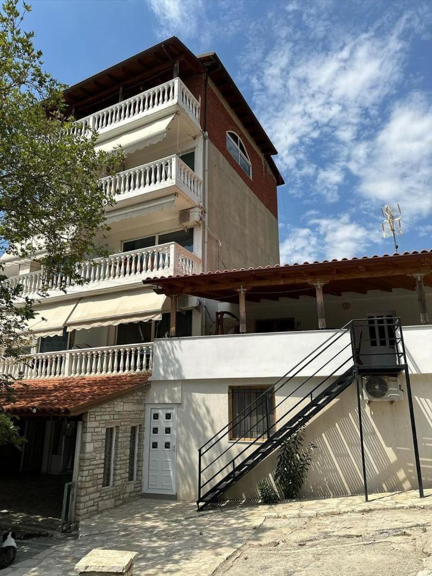 Polyxeni Apartments & Rooms Qeparo Extérieur photo